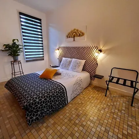 Chez Jollyjune, A Moins D'une Heure Du Mont Saint Michel Bed & Breakfast Champeaux