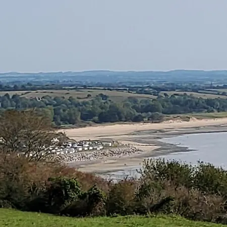 Chez Jollyjune, A Moins D'une Heure Du Mont Saint Michel *