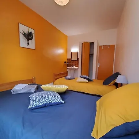 Chez Jollyjune, A Moins D'une Heure Du Mont Saint Michel Bed & Breakfast Champeaux