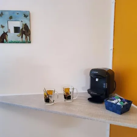 Chez Jollyjune, A Moins D'une Heure Du Mont Saint Michel * Champeaux