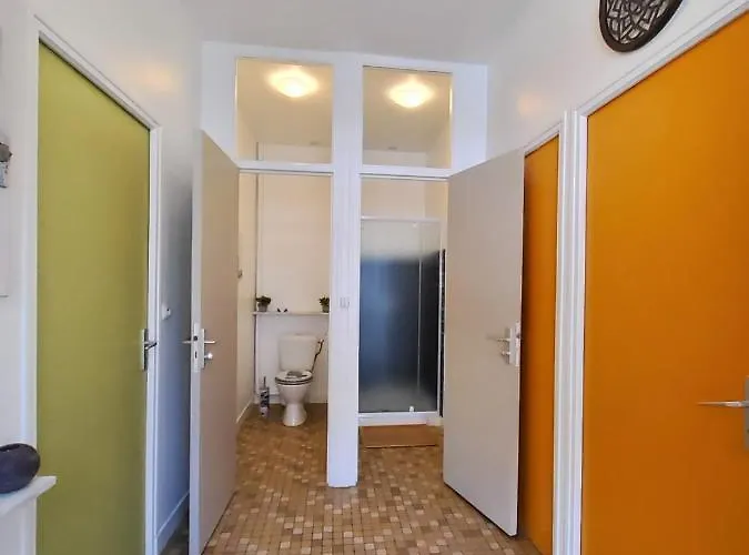 Chez Jollyjune, A Moins D'une Heure Du Mont Saint Michel