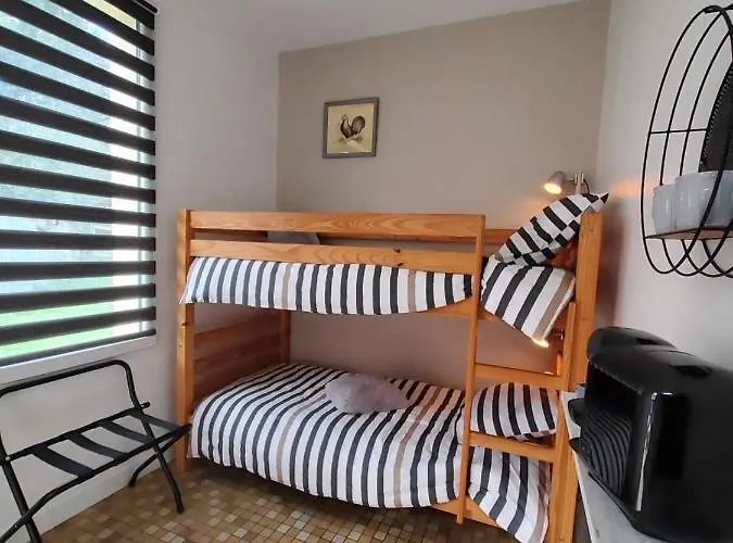 Chez Jollyjune, A Moins D'une Heure Du Mont Saint Michel Champeaux