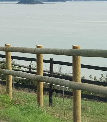 Chez Jollyjune, A Moins D'une Heure Du Mont Saint Michel *