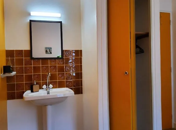 Bed & Breakfast Chez Jollyjune, A Moins D'une Heure Du Mont Saint Michel Champeaux